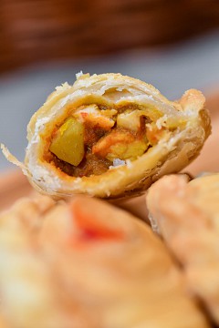 Bánh Curry Puff